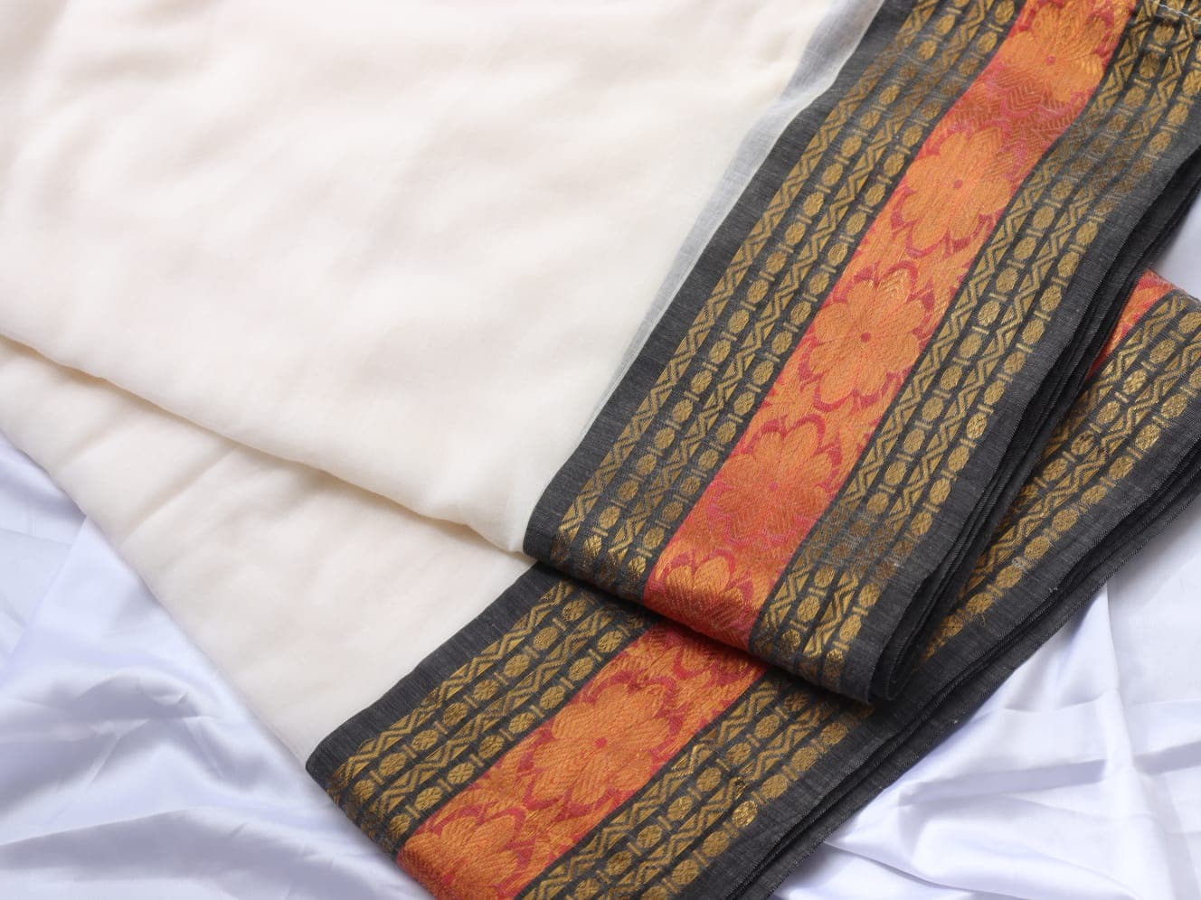 Pearl White & Blackish Grey Mulcotton Saree